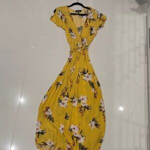 Lulu's Yellow Floral Maxi Dress